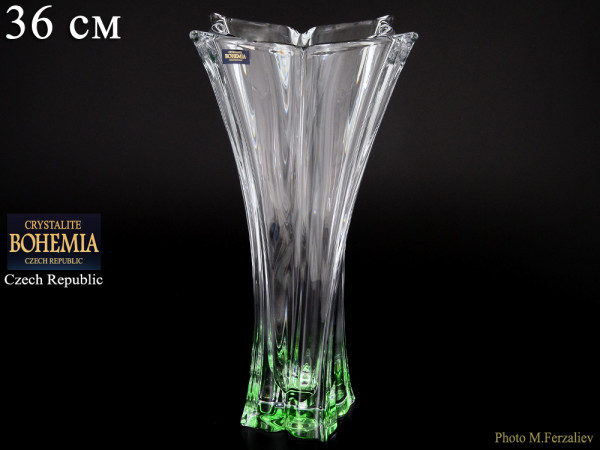 Ваза для цветов 36 см  Crystalite Bohemia &quot;Флораль /Зелёное дно&quot; / 075761